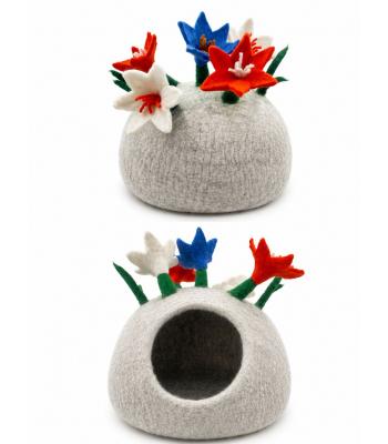 Felt Multi Himalayan Flowers Cat Cave LH05